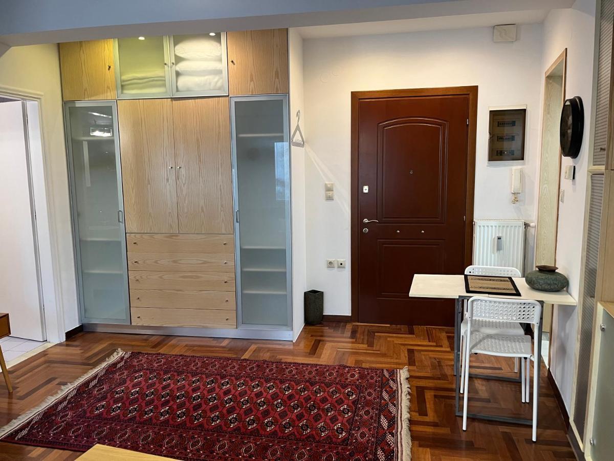 Chita'S Downtown Apartment Янина Экстерьер фото